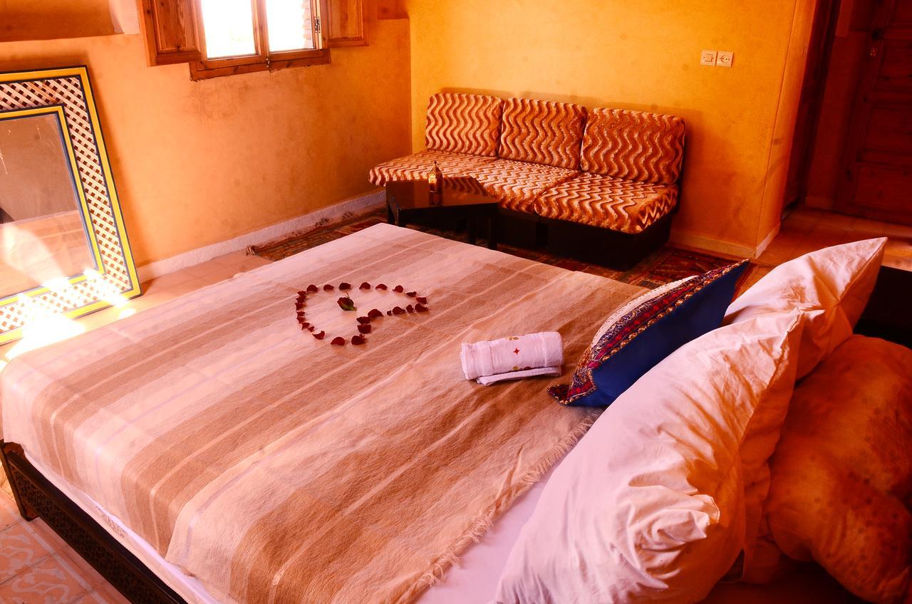 Latifa House Hotel Sbiti Exterior photo