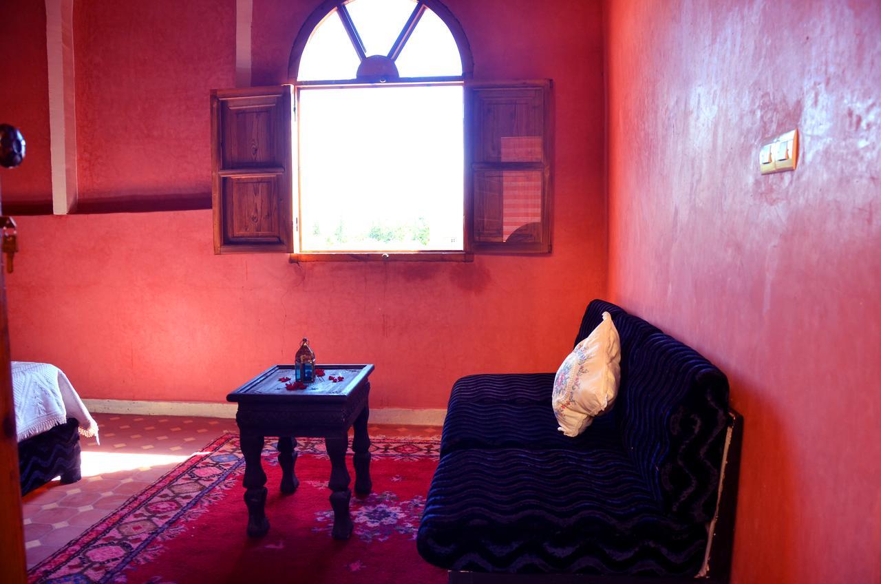 Latifa House Hotel Sbiti Exterior photo