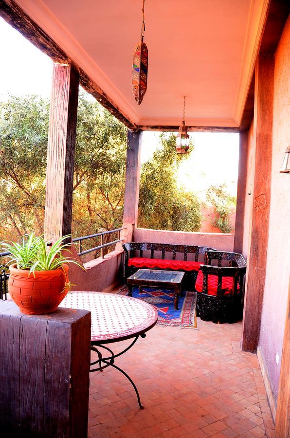 Latifa House Hotel Sbiti Exterior photo