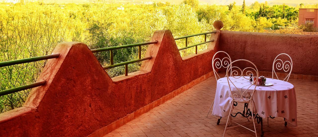Latifa House Hotel Sbiti Exterior photo