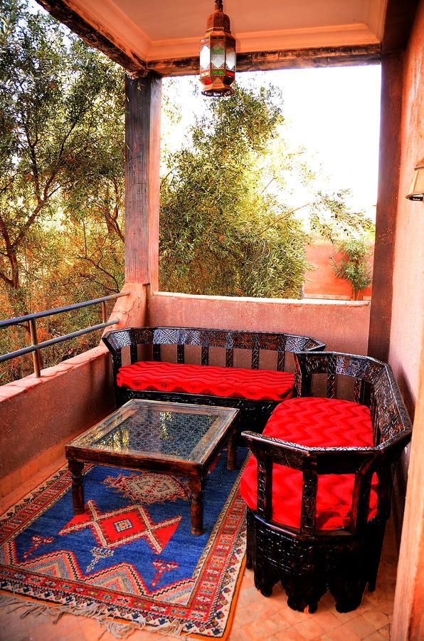 Latifa House Hotel Sbiti Exterior photo