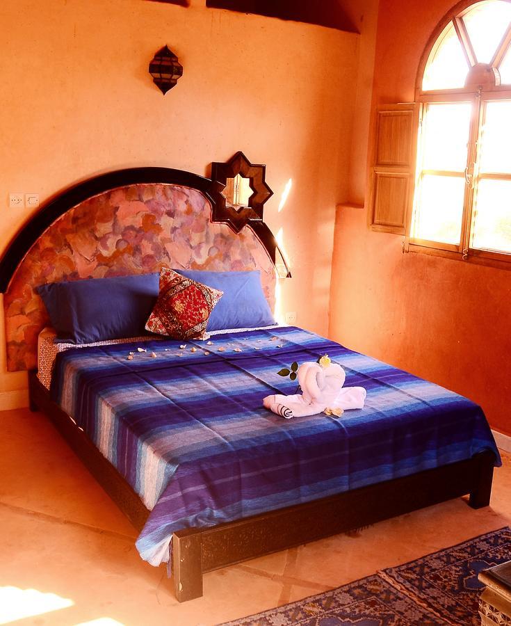 Latifa House Hotel Sbiti Exterior photo