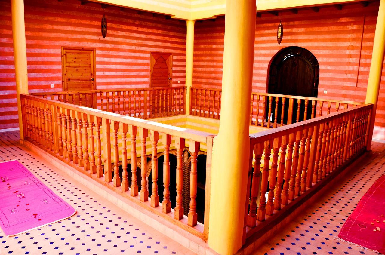 Latifa House Hotel Sbiti Exterior photo