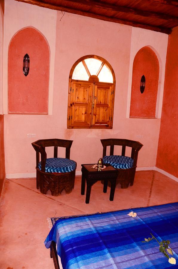Latifa House Hotel Sbiti Exterior photo